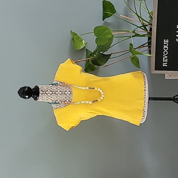 Ann Taylor Capsleeve knit top - Picture 2 of 4